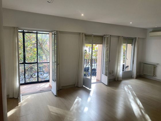 Foto 1 de Piso en venta en Castellana de 3 habitaciones con balcón y aire acondicionado