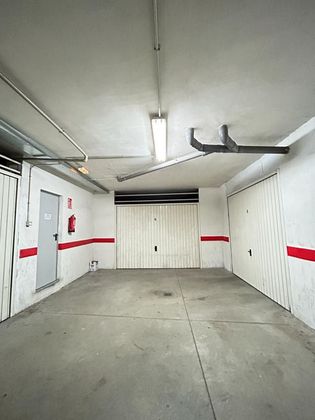 Foto 2 de Garatge en venda a Carbajosa de la Sagrada de 74 m²