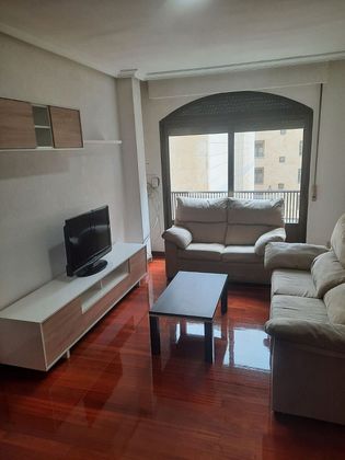 Foto 1 de Alquiler de dúplex en Canalejas - Gran Vía de 5 habitaciones con muebles y aire acondicionado