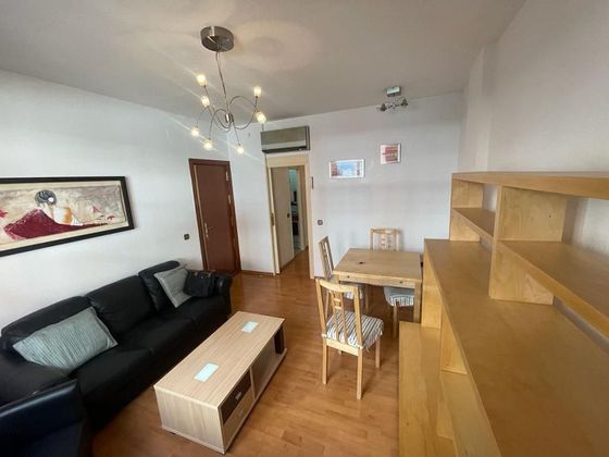 Foto 1 de Alquiler de piso en Prosperidad de 1 habitación con terraza y muebles