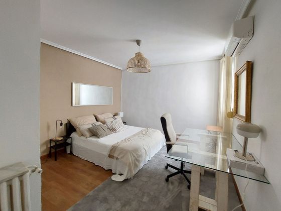 Foto 2 de Alquiler de piso en Ibiza de 3 habitaciones con muebles y calefacción