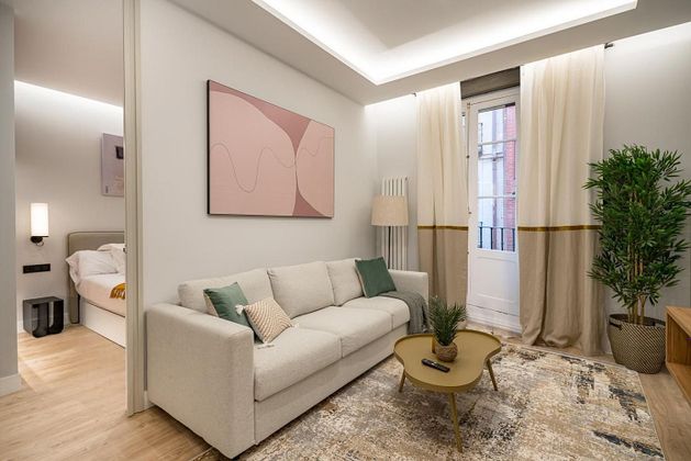 Foto 1 de Pis en venda a calle De Cádiz de 4 habitacions amb balcó i aire acondicionat