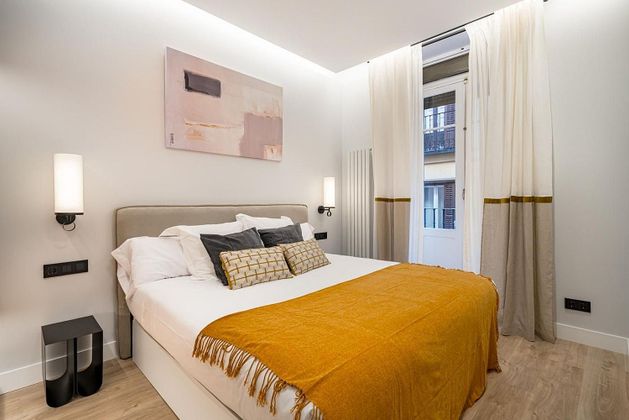 Foto 2 de Pis en venda a calle De Cádiz de 4 habitacions amb balcó i aire acondicionat