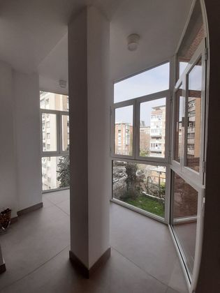 Foto 1 de Pis en lloguer a calle Del Padre Damián de 4 habitacions amb terrassa i garatge