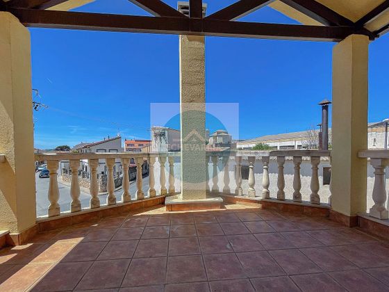Foto 1 de Xalet en venda a Morata de Tajuña de 6 habitacions amb terrassa i garatge