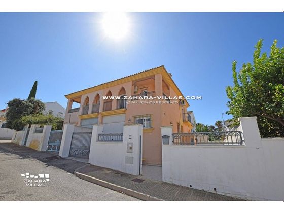 Foto 1 de Casa en venda a Tarifa de 3 habitacions amb terrassa i garatge