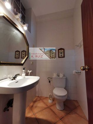Foto 2 de Casa en venda a Priego de Córdoba de 3 habitacions amb piscina i jardí