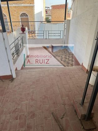 Foto 2 de Casa en venta en Puente Genil de 3 habitaciones con terraza