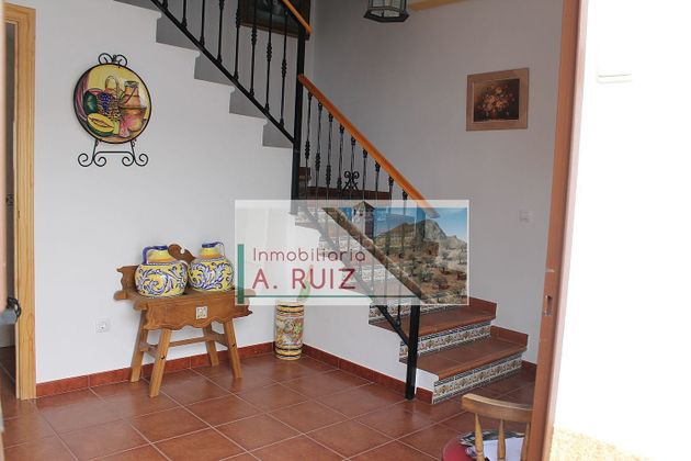Foto 1 de Casa adossada en venda a Priego de Córdoba de 4 habitacions amb jardí