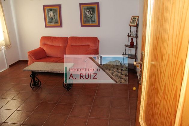 Foto 2 de Venta de casa adosada en Priego de Córdoba de 4 habitaciones con jardín
