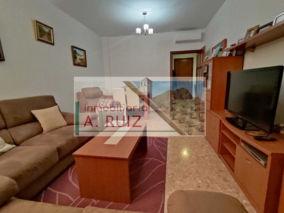 Foto 2 de Pis en venda a Priego de Córdoba de 3 habitacions amb aire acondicionat i ascensor