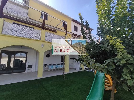 Foto 1 de Xalet en venda a Priego de Córdoba de 4 habitacions amb terrassa i piscina