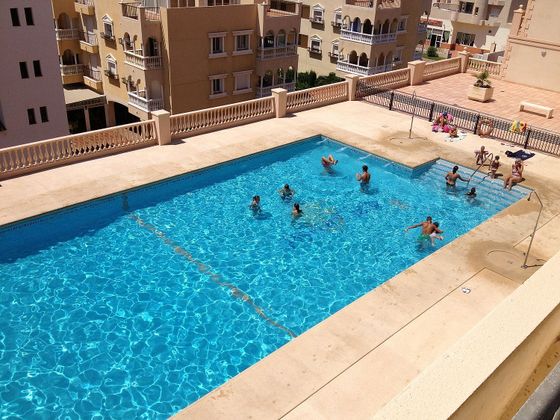 Foto 1 de Pis en venda a Almerimar - Balerma - San Agustín - Costa de Ejido de 2 habitacions amb terrassa i piscina