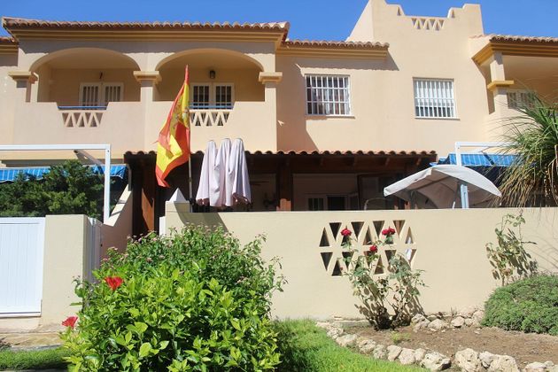 Foto 1 de Casa adossada en venda a Almerimar - Balerma - San Agustín - Costa de Ejido de 4 habitacions amb terrassa i piscina