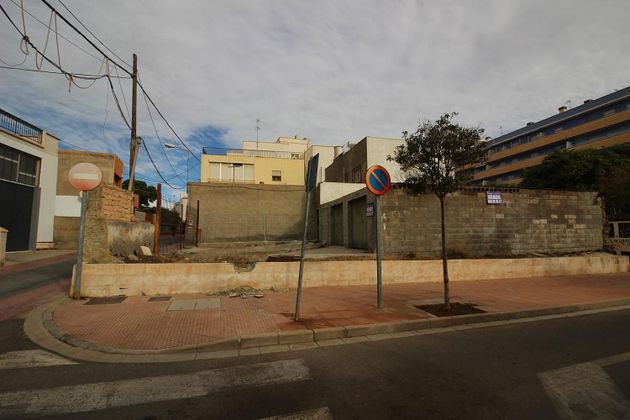 Foto 2 de Venta de terreno en Centro - Almería de 215 m²