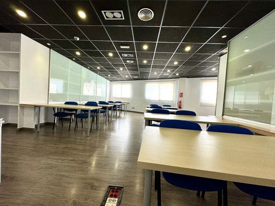 Foto 1 de Oficina en lloguer a Nueva Almería - Cortijo Grande - Vega de Acá de 380 m²