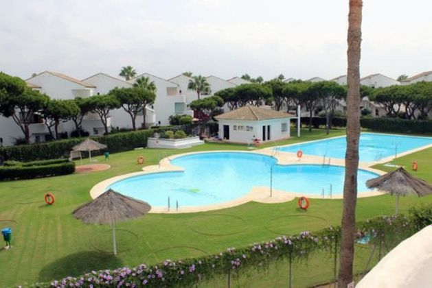 Foto 1 de Pis en venda a Sancti Petri - La Barrosa de 2 habitacions amb terrassa i piscina