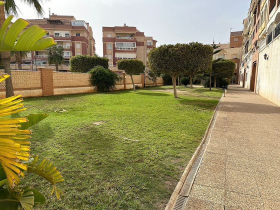 Foto 2 de Àtic en venda a calle Calemania de 4 habitacions amb terrassa i piscina