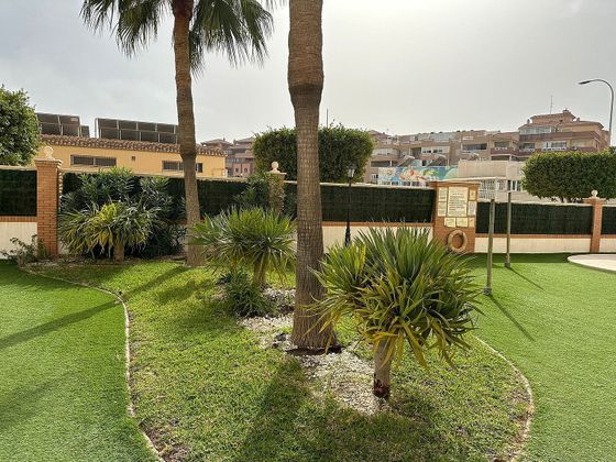 Foto 1 de Àtic en venda a calle Calemania de 4 habitacions amb terrassa i piscina