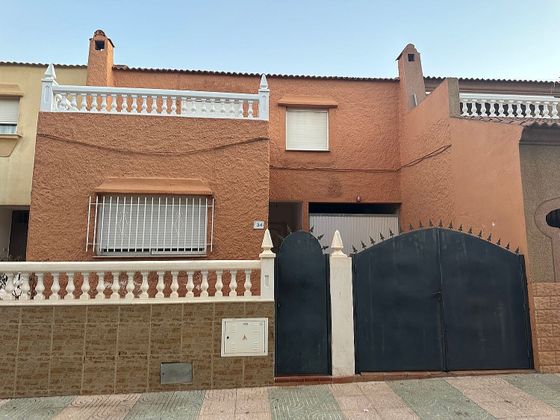Foto 1 de Casa adossada en venda a La Gangosa de 4 habitacions amb terrassa i garatge