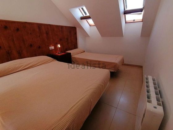 Foto 1 de Chalet en venta en Iruela (La) de 4 habitaciones con garaje y balcón