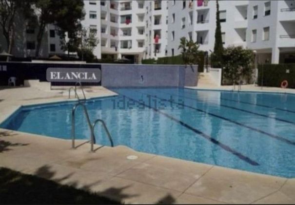 Foto 2 de Alquiler de piso en Vistahermosa  - Fuentebravía de 2 habitaciones con terraza y piscina