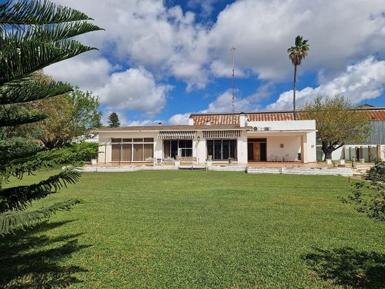Foto 1 de Xalet en venda a Crevillet - Pinar Alto de 7 habitacions amb terrassa i piscina