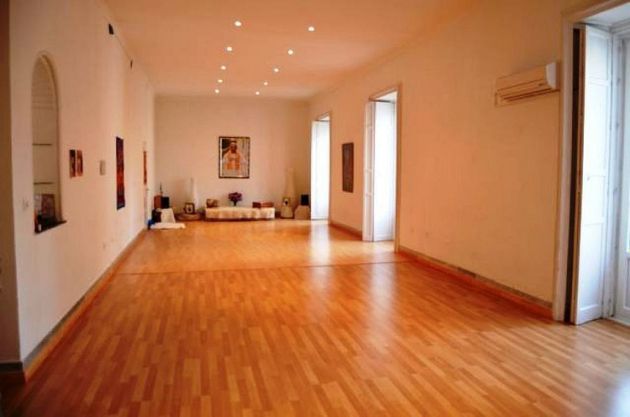 Foto 1 de Venta de piso en Centro - Jerez de la Frontera de 6 habitaciones con terraza y garaje