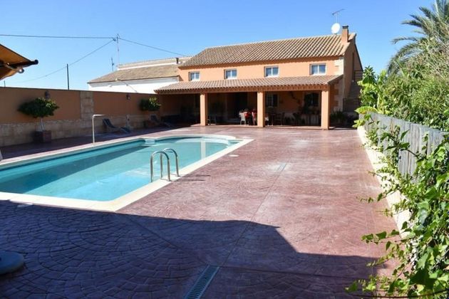 Foto 1 de Casa rural en venta en Puerto Lumbreras de 4 habitaciones con terraza y piscina