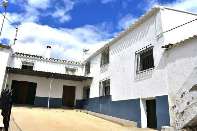 Foto 1 de Casa en venda a Huércal-Overa de 4 habitacions amb terrassa