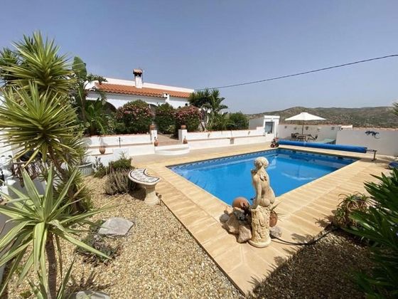 Foto 1 de Casa en venta en Huércal-Overa de 3 habitaciones con piscina y garaje