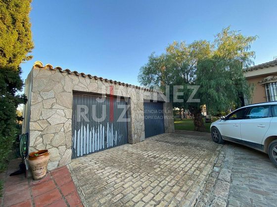 Foto 2 de Xalet en venda a Puerto Real de 3 habitacions amb terrassa i piscina