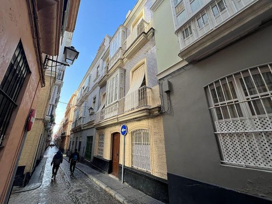 Foto 2 de Casa en venda a Centro Histórico - Plaza España de 7 habitacions amb terrassa i balcó