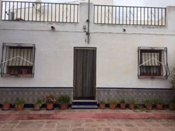 Foto 2 de Chalet en venta en calle Royo Morena de 4 habitaciones con terraza y jardín