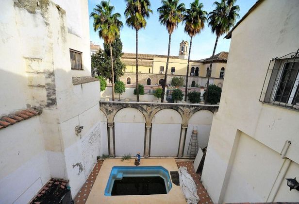 Foto 2 de Venta de chalet en Casco Histórico  - Ribera - San Basilio de 14 habitaciones con terraza y piscina