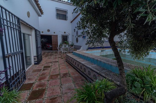 Foto 1 de Casa en venda a Sta. Marina - San Andrés - San Pablo - San Lorenzo de 6 habitacions amb terrassa i piscina