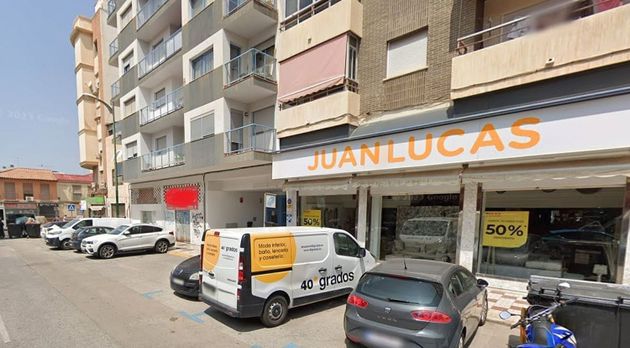 Foto 2 de Local en venda a calle Montes de Oca de 317 m²