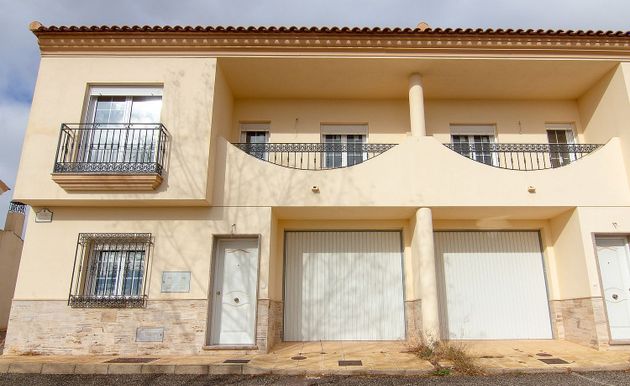 Foto 1 de Casa en venda a calle Cogila de 3 habitacions amb terrassa i balcó