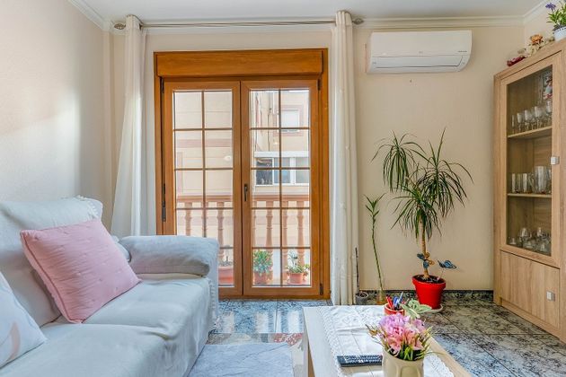 Foto 2 de Casa en venda a Roquetas Centro de 4 habitacions amb balcó i aire acondicionat