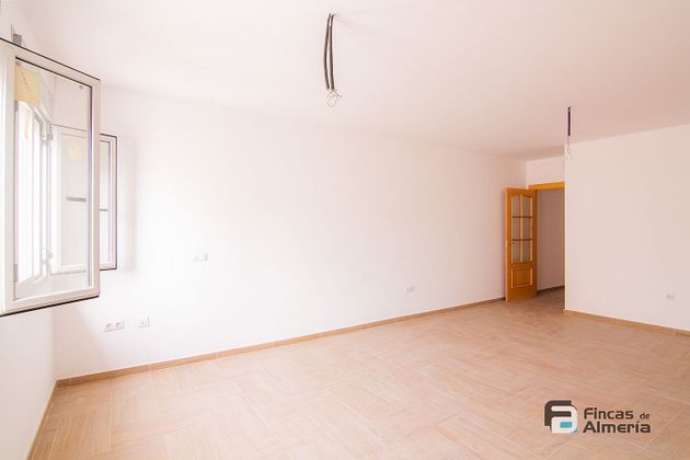 Foto 2 de Pis en venda a Olula del Río de 3 habitacions amb garatge i balcó