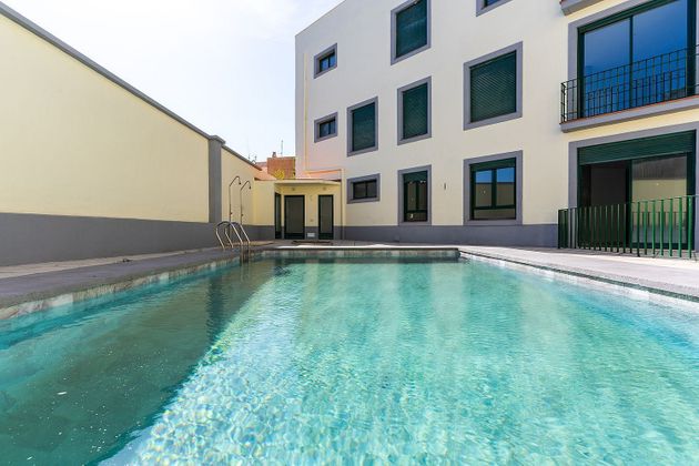 Foto 1 de Venta de piso en rambla De Gracia de 1 habitación con terraza y piscina