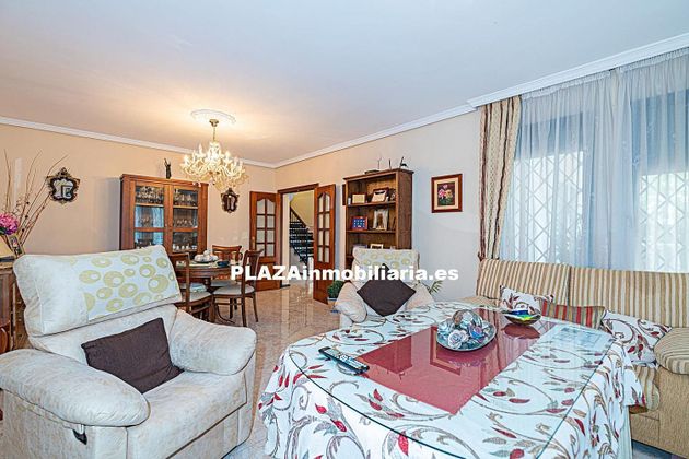 Foto 2 de Xalet en venda a Lucena de 6 habitacions amb terrassa i garatge