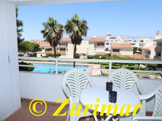 Foto 1 de Àtic en venda a calle Portalegre de 2 habitacions amb terrassa i piscina