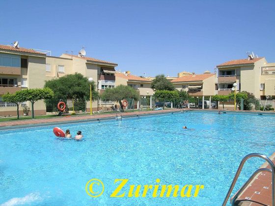 Foto 2 de Ático en venta en calle Portalegre de 2 habitaciones con terraza y piscina