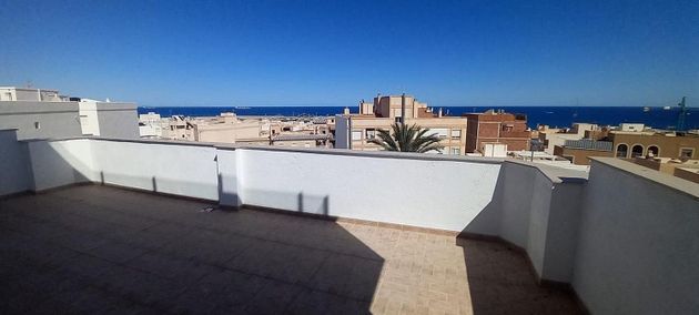 Foto 2 de Pis en venda a Playa de Garrucha de 4 habitacions amb terrassa i ascensor