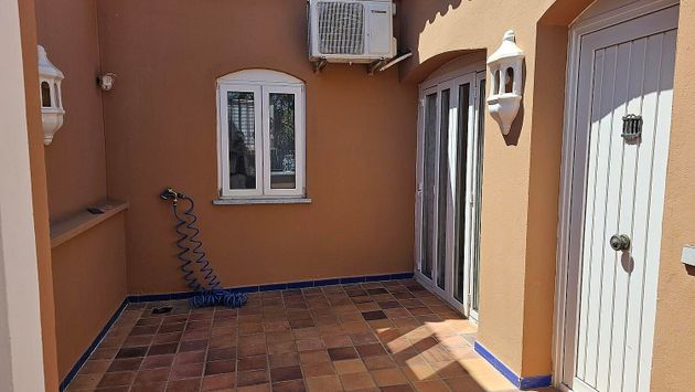 Foto 2 de Venta de dúplex en Vistahermosa  - Fuentebravía de 3 habitaciones con terraza y aire acondicionado