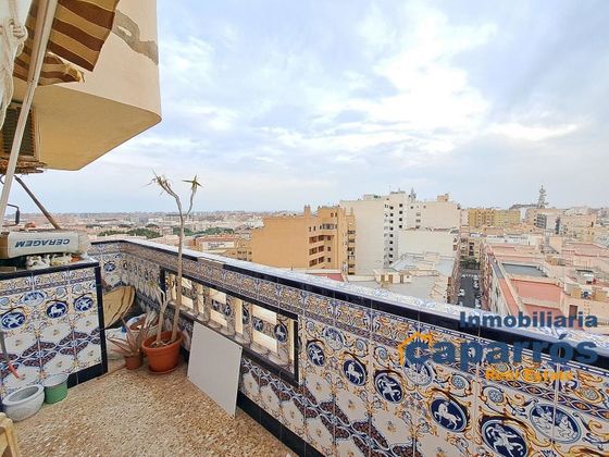 Foto 1 de Piso en venta en Barrio Alto - San Félix - Oliveros - Altamira de 3 habitaciones con terraza y garaje
