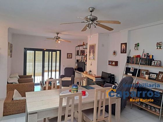 Foto 2 de Casa en venda a Vera Ciudad de 3 habitacions amb aire acondicionat