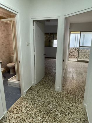 Foto 1 de Pis en venda a La Caleta - La Viña de 2 habitacions amb ascensor