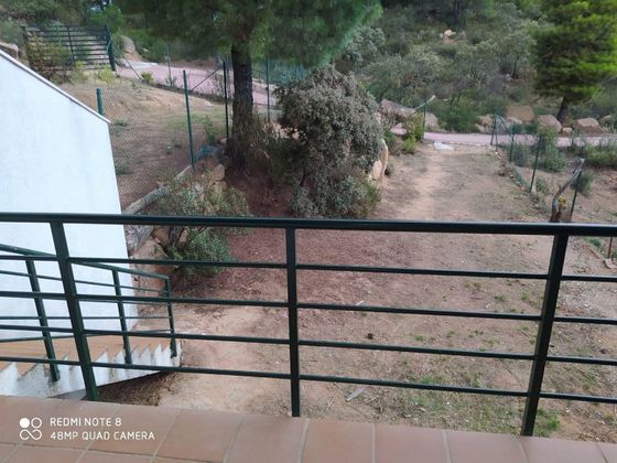 Foto 2 de Casa adosada en venta en Santa Maria de Trassierra de 3 habitaciones con piscina y jardín